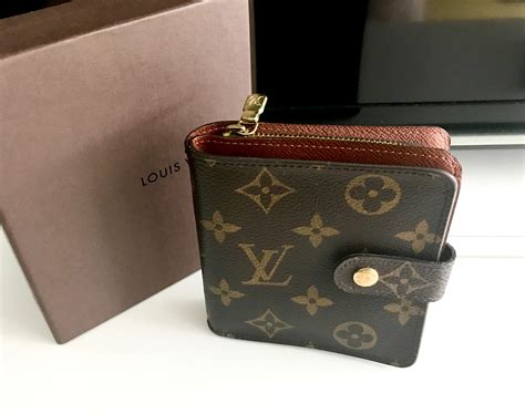 louis vuitton men clutch wallet zipper wallet